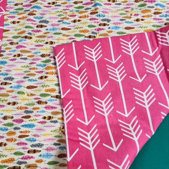 Hand sewn tack and pull style baby blanket - Picture 2 of 3